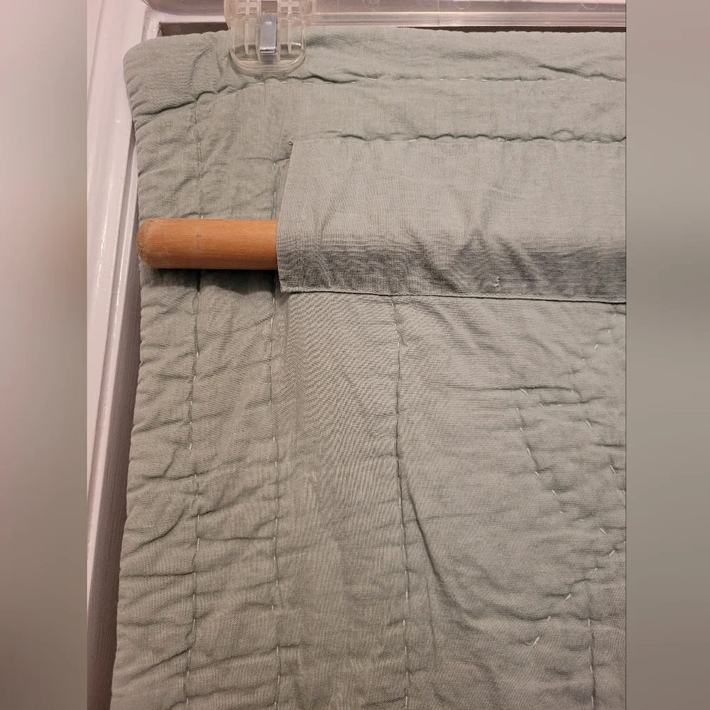Sonoma life+style Quilted Throw - Picture 7 of 13